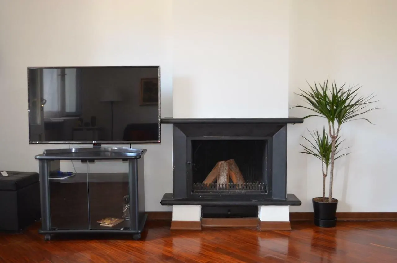 Cozy One Bedroom Apartment In Milano, Brera